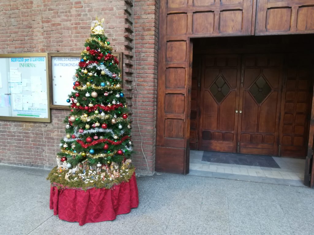 Albero Di Natale Sia.Albero Di Natale E Presepe Nostra Signora Della Salute Torino